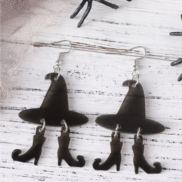 Halloween witches hat and boots earrings - Picture 2 of 3